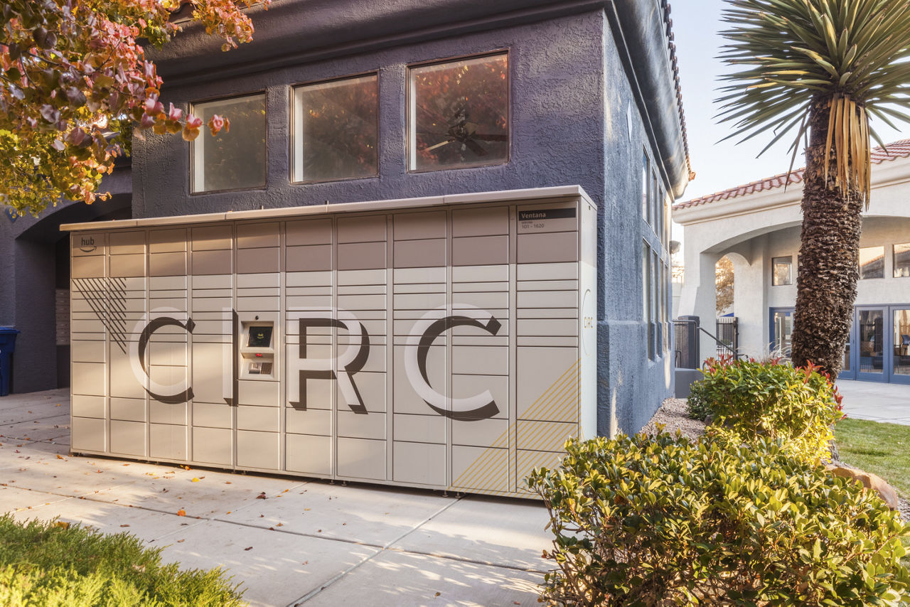 Circ Apartments photo 5