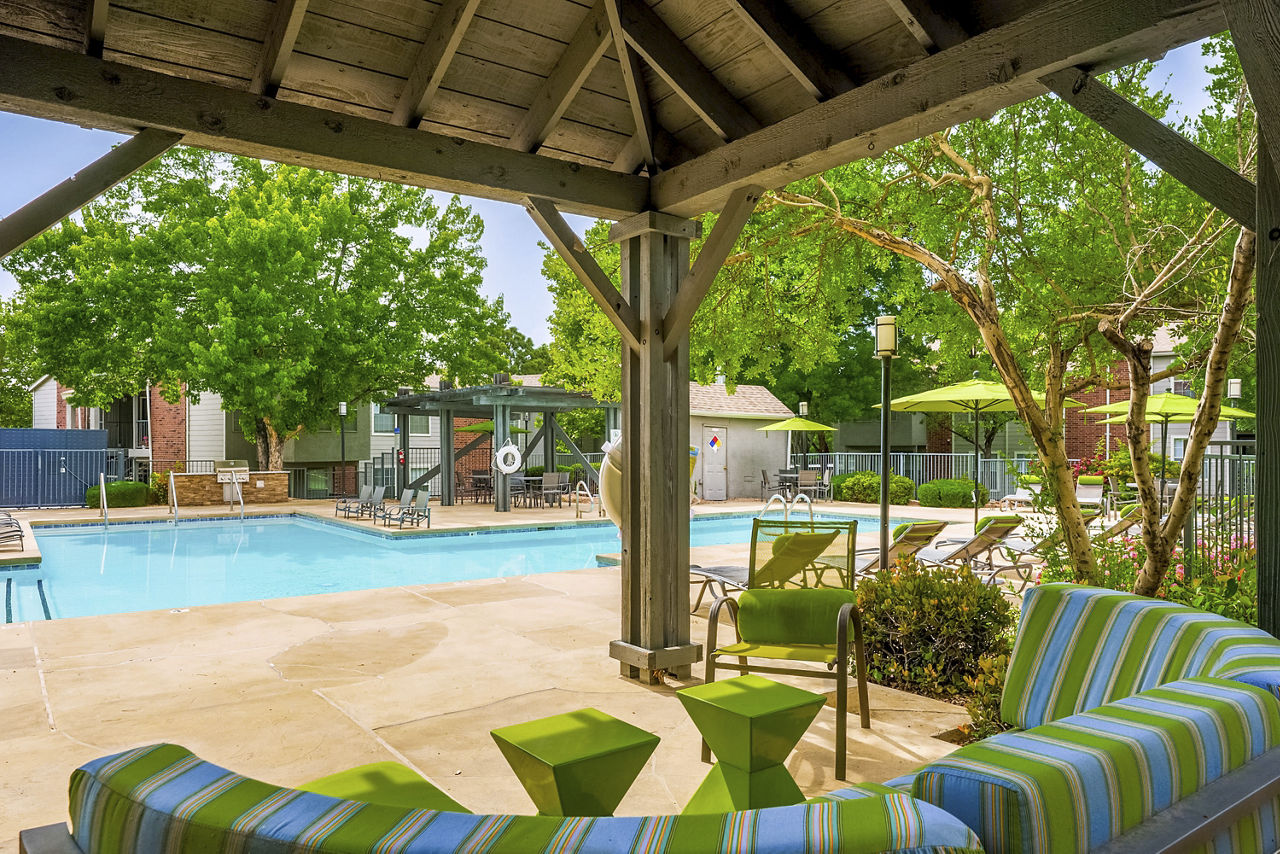 Spring Park Apartments photo 5