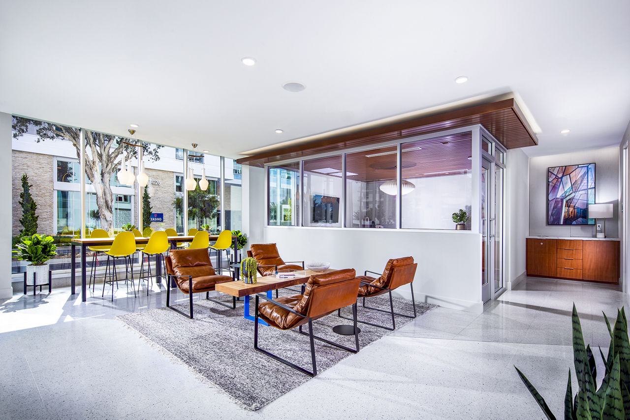 Neptune Marina Apartments photo 4