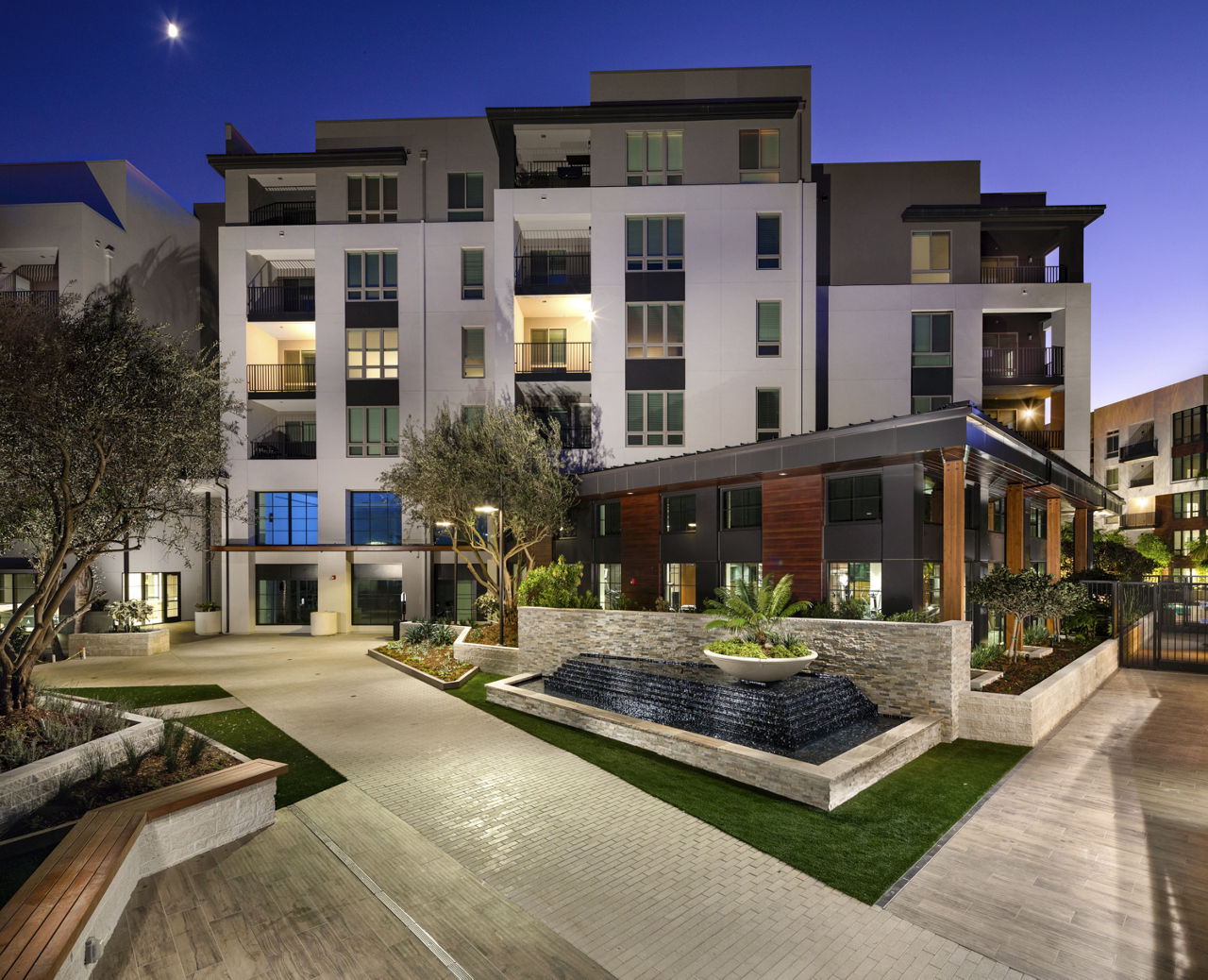 One Paseo Living photo 2