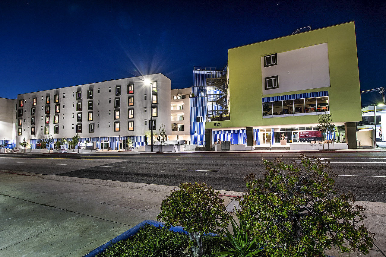CC Tan Center Apartments photo 5