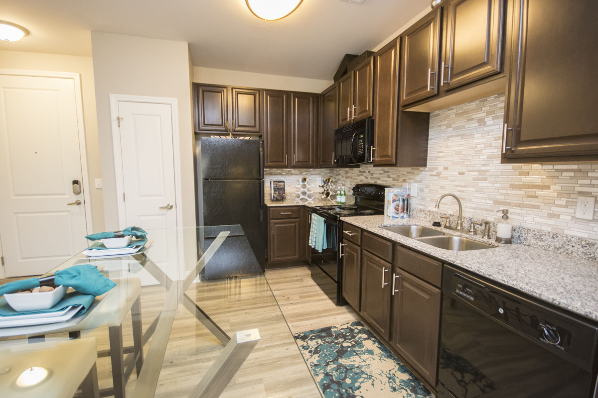 Tryon Place Apartments photo 5
