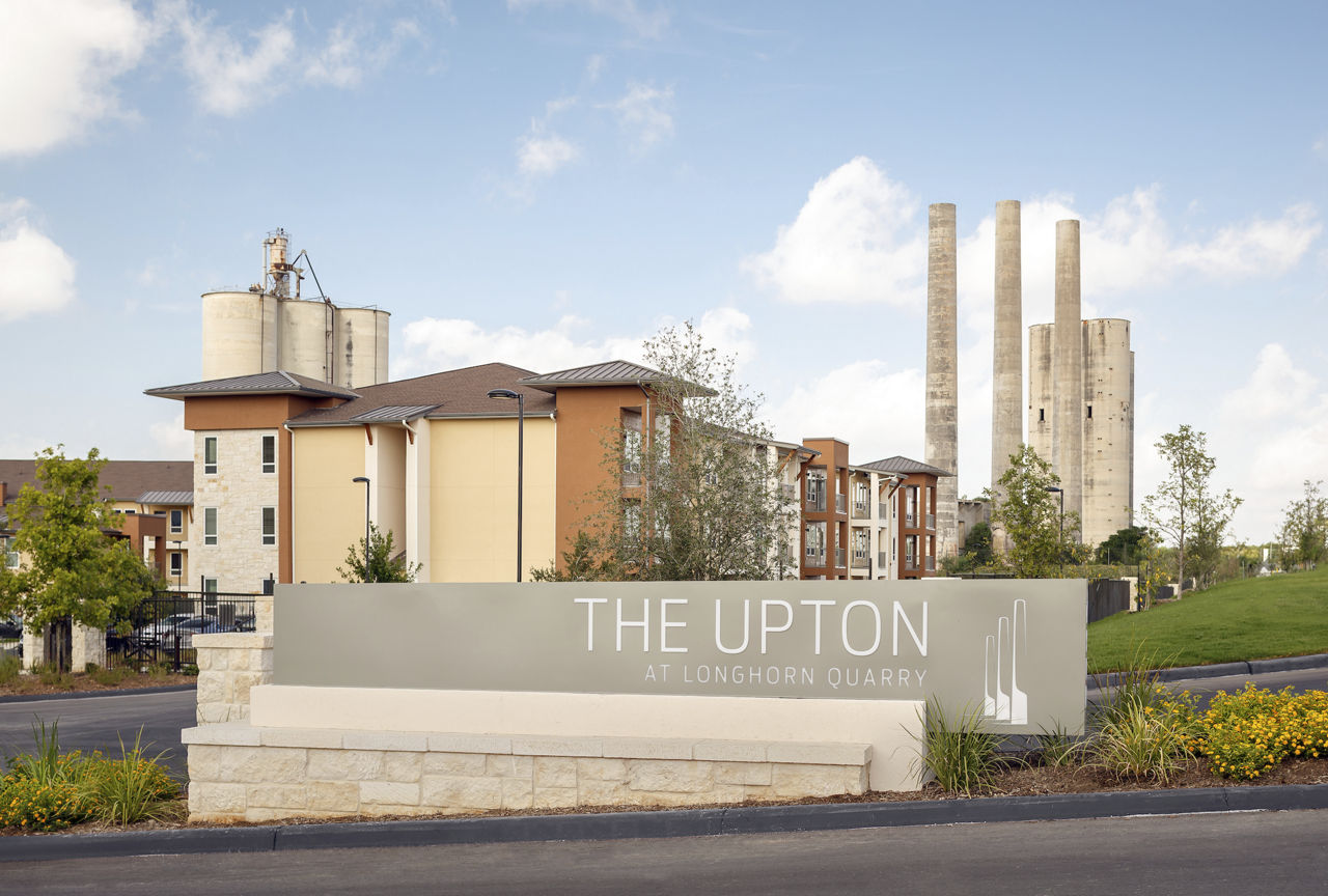 Upton at Longhorn Quarry photo 2
