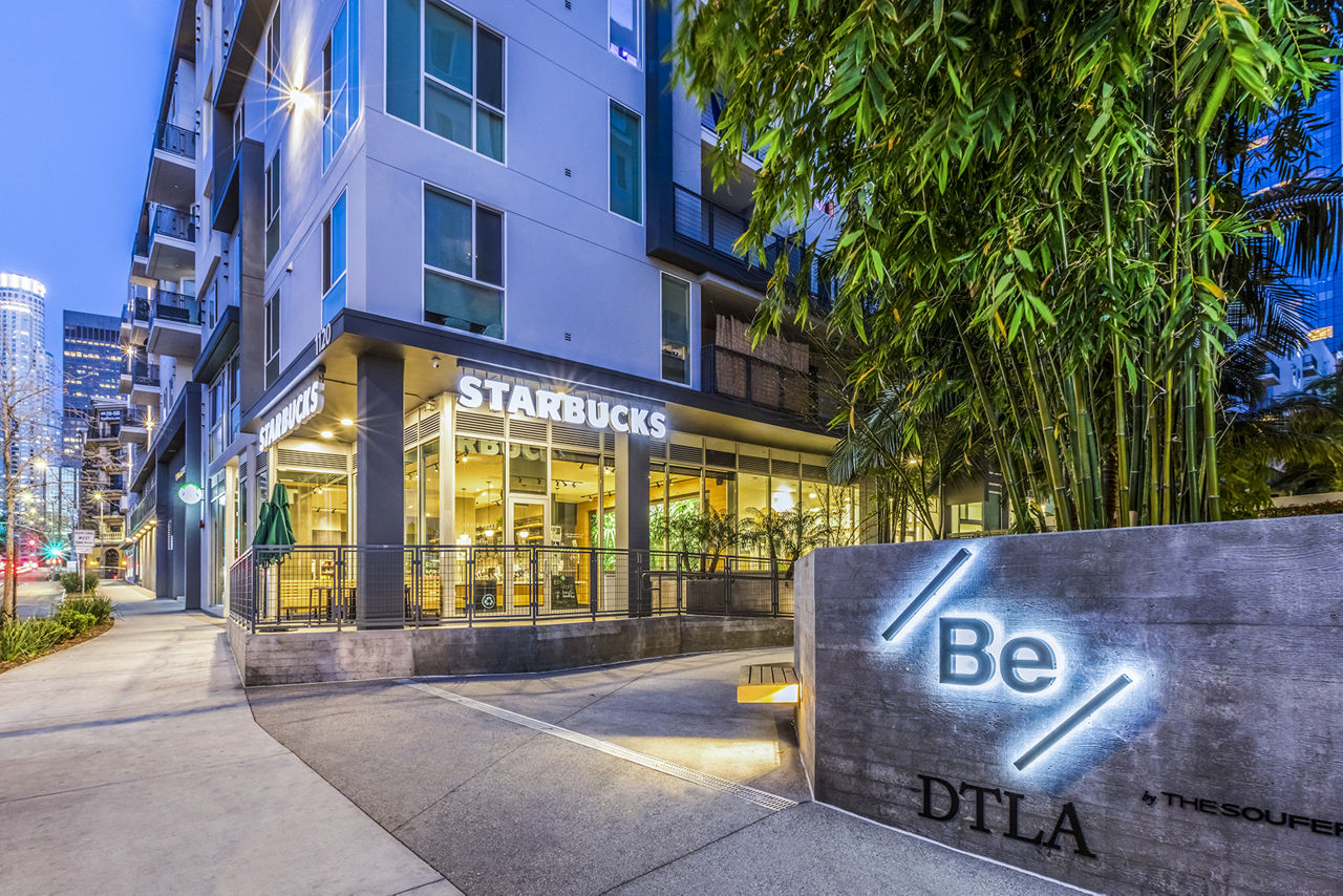 Be DTLA Apartments photo 2