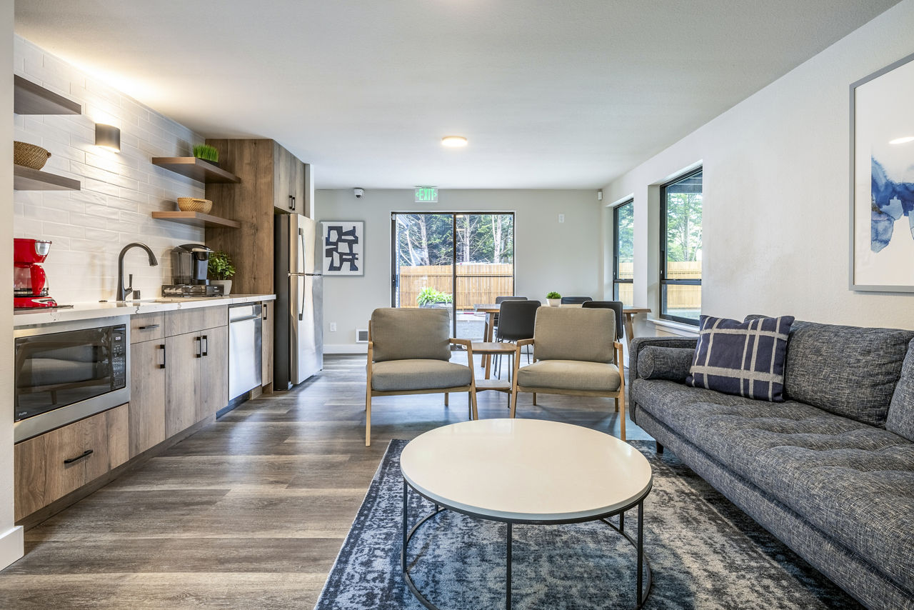 Alvista 240 photo 2