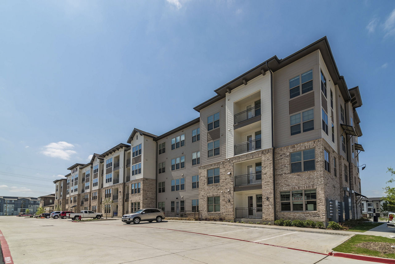 Album Keller Ranch 55+ Active Adult Apartment Homes photo 3