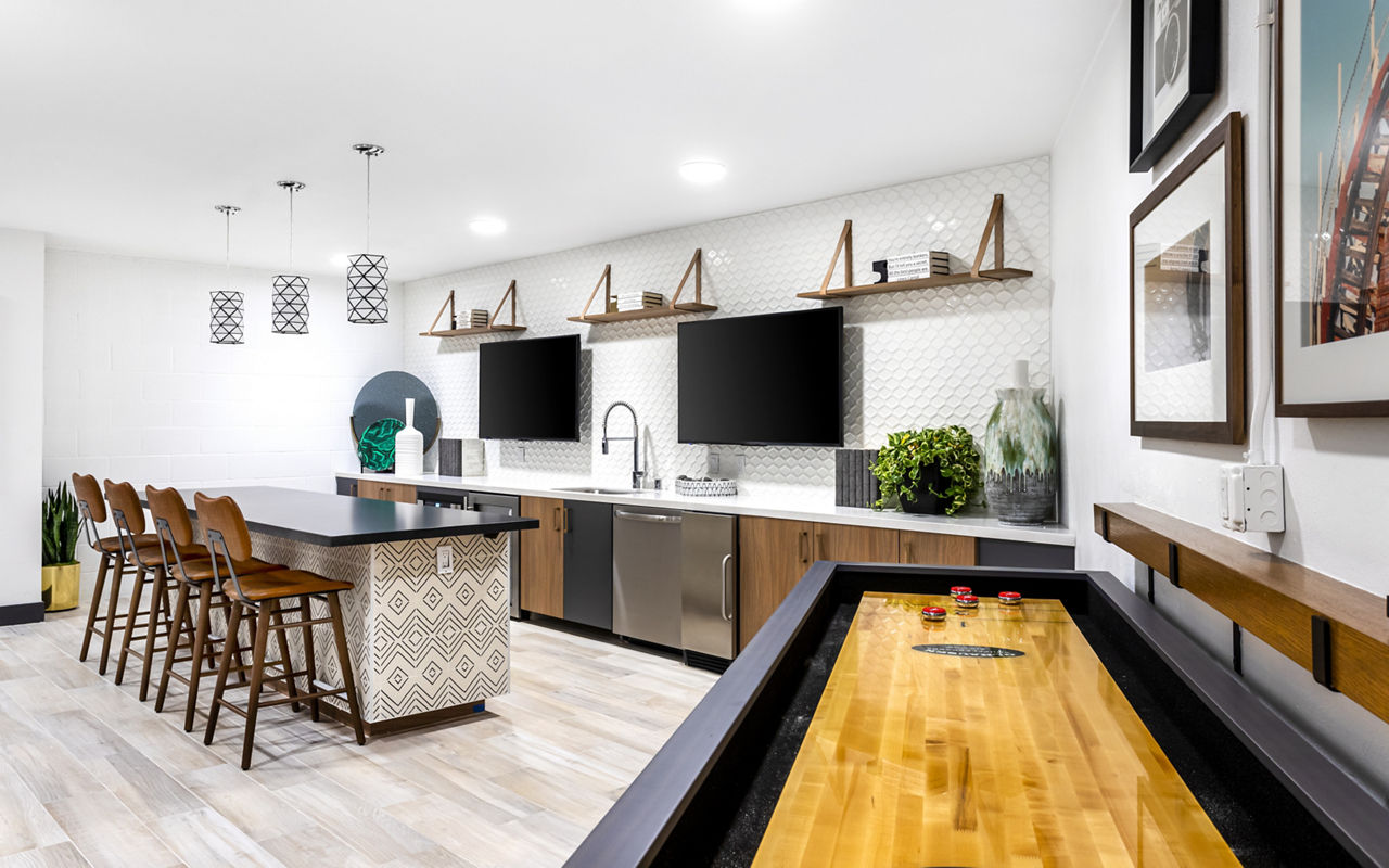 7403 Living photo 4