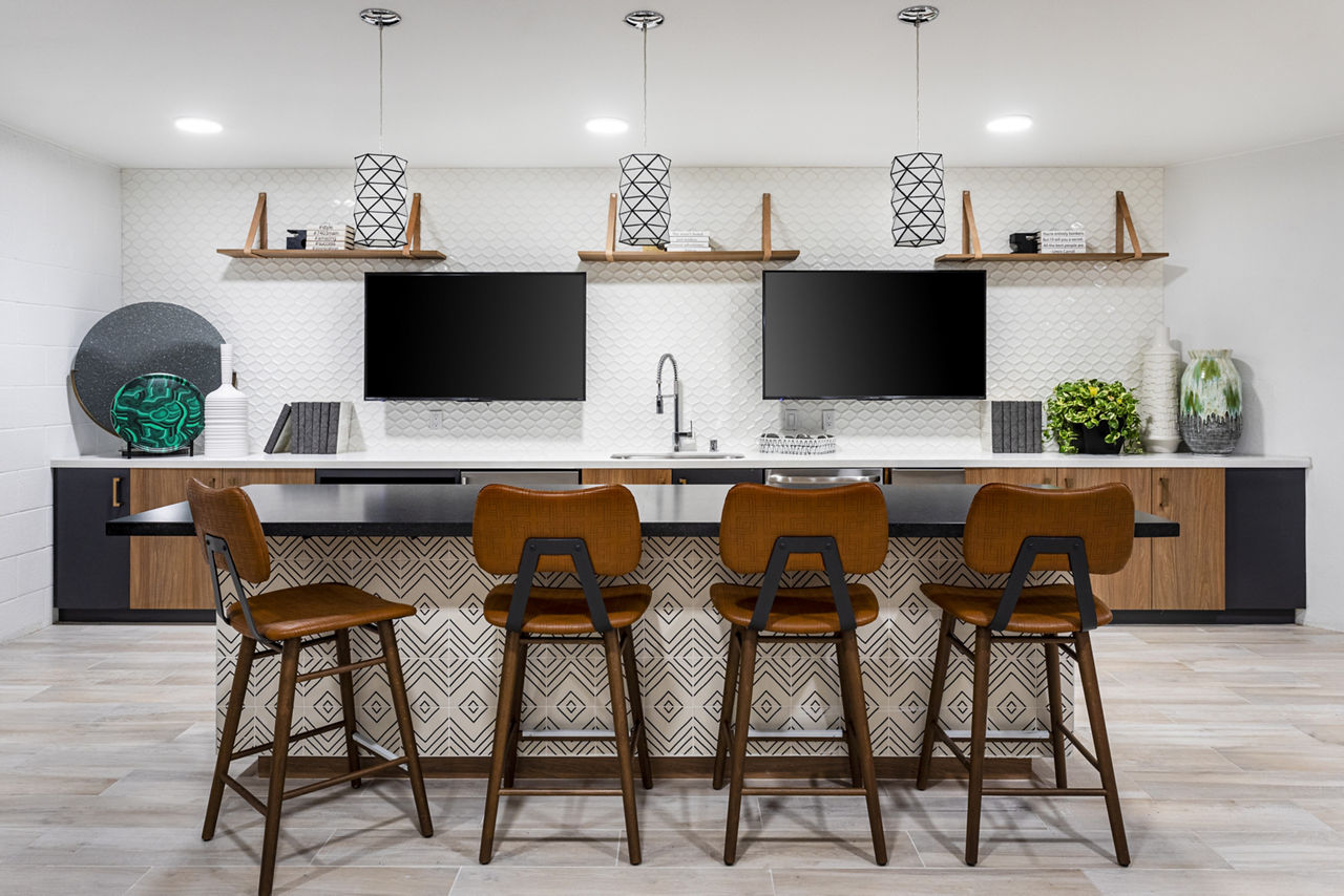 7403 Living photo 5
