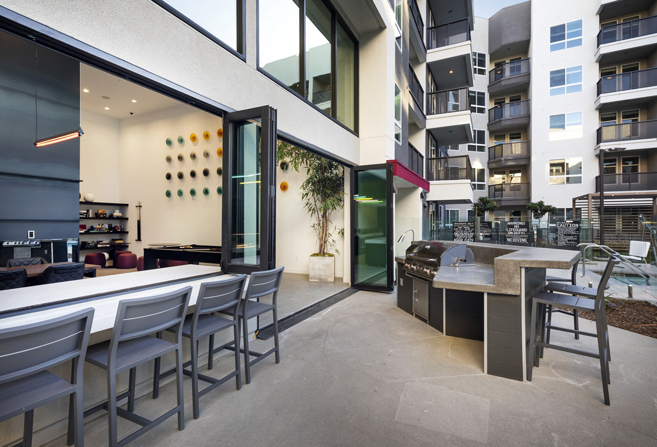 Edge Apartments photo 3