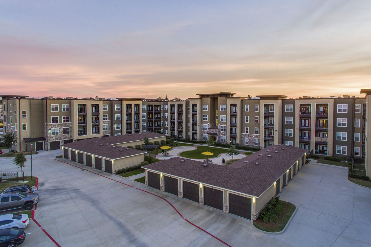 Highpoint at Cypresswood photo 3
