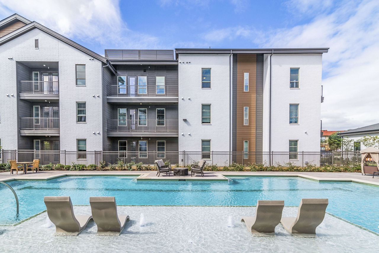 Album Benbrook 55+ Active Adult Apartment Homes photo 2