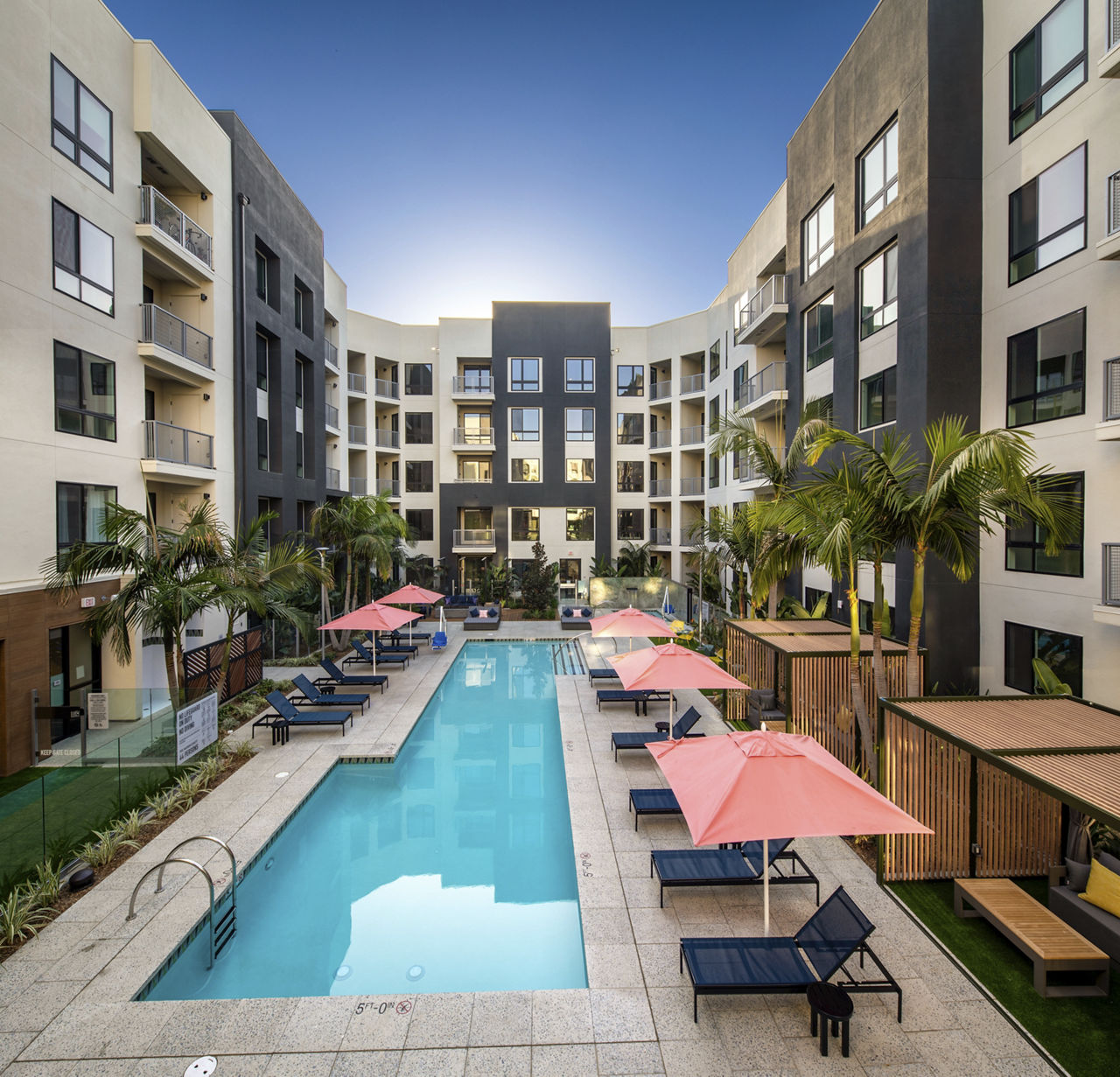 Cameo Apartments photo 3