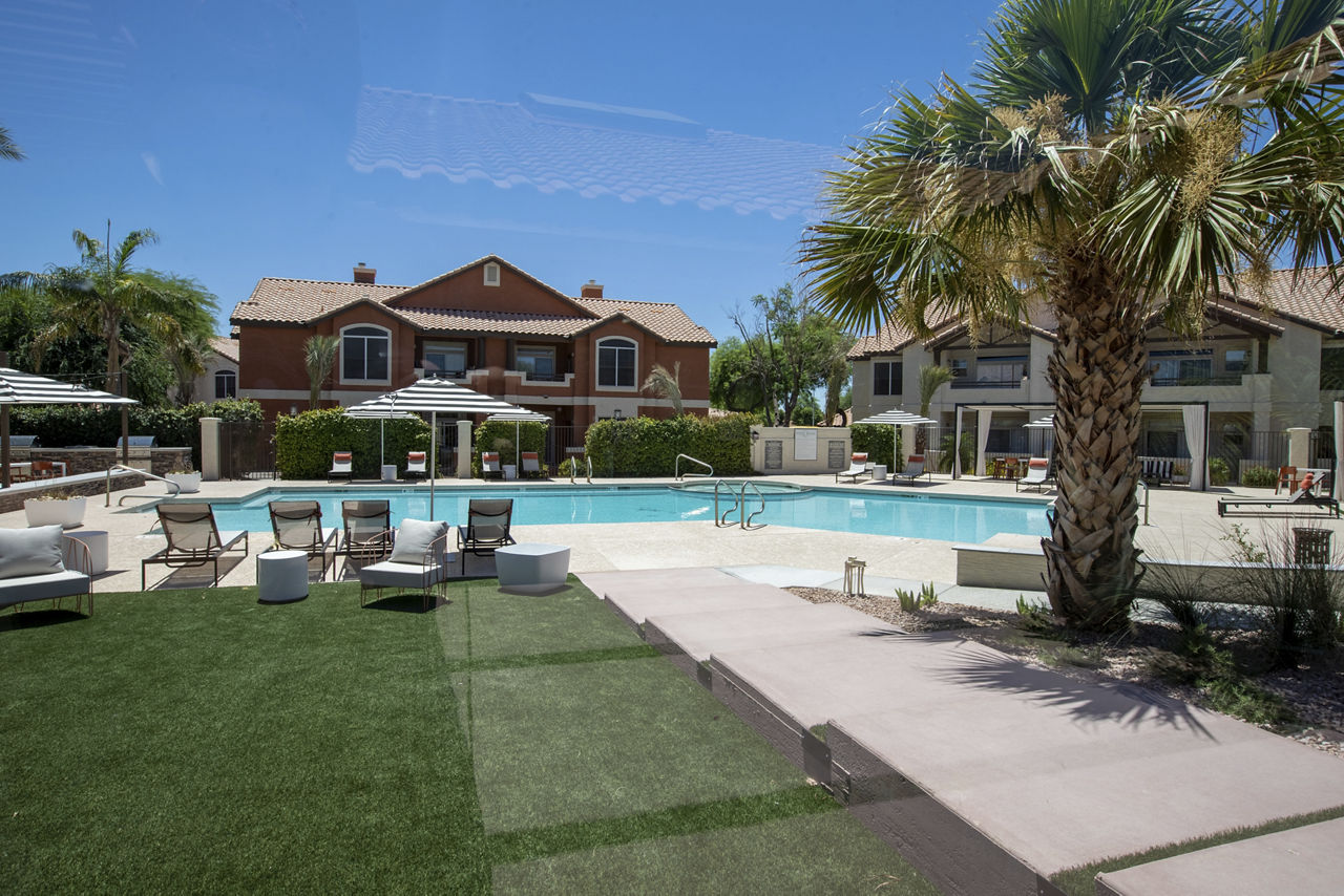 Avana Coronado photo 3