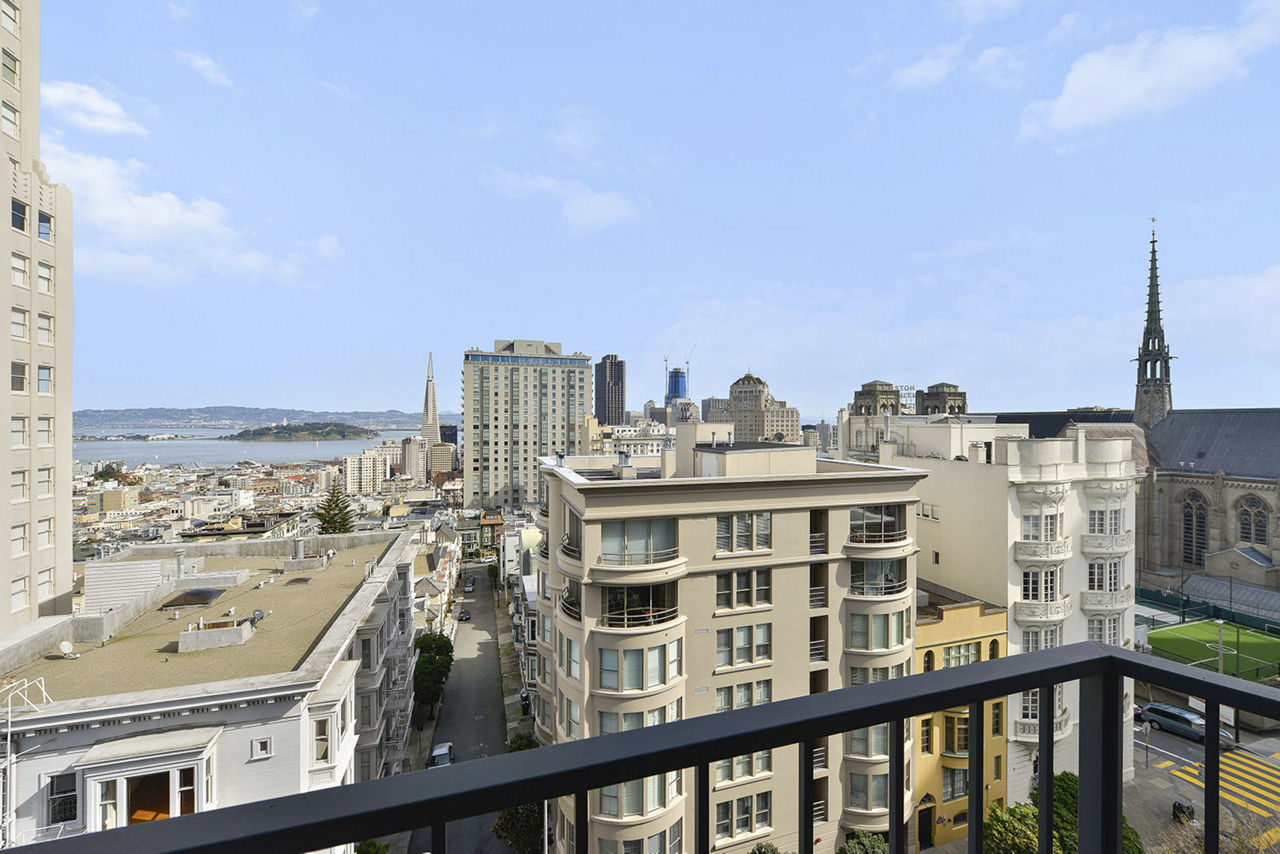 Nob Hill Tower photo 4
