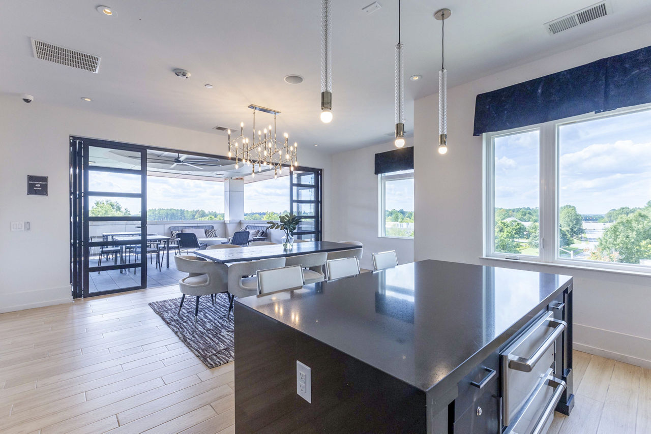 Candour House Apartments photo 3