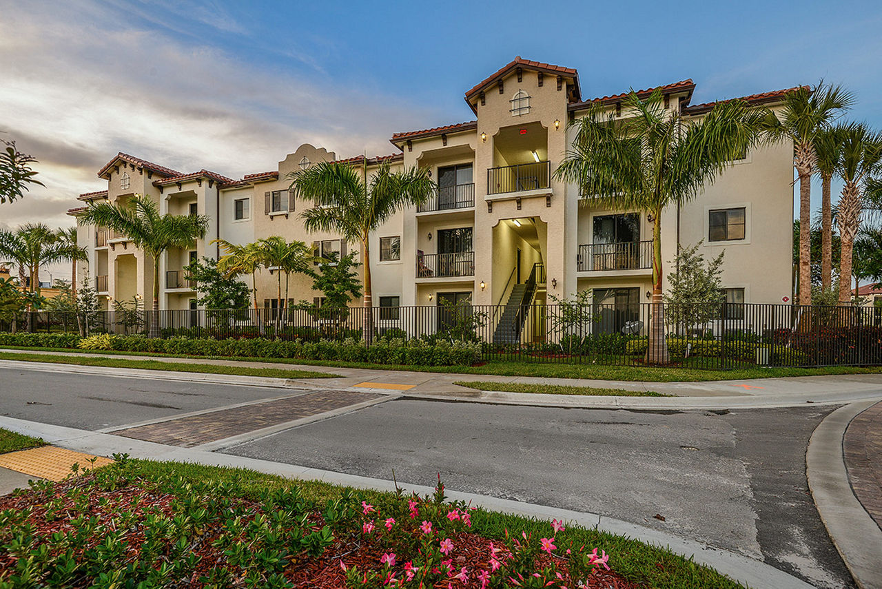Celebration Pointe photo 3