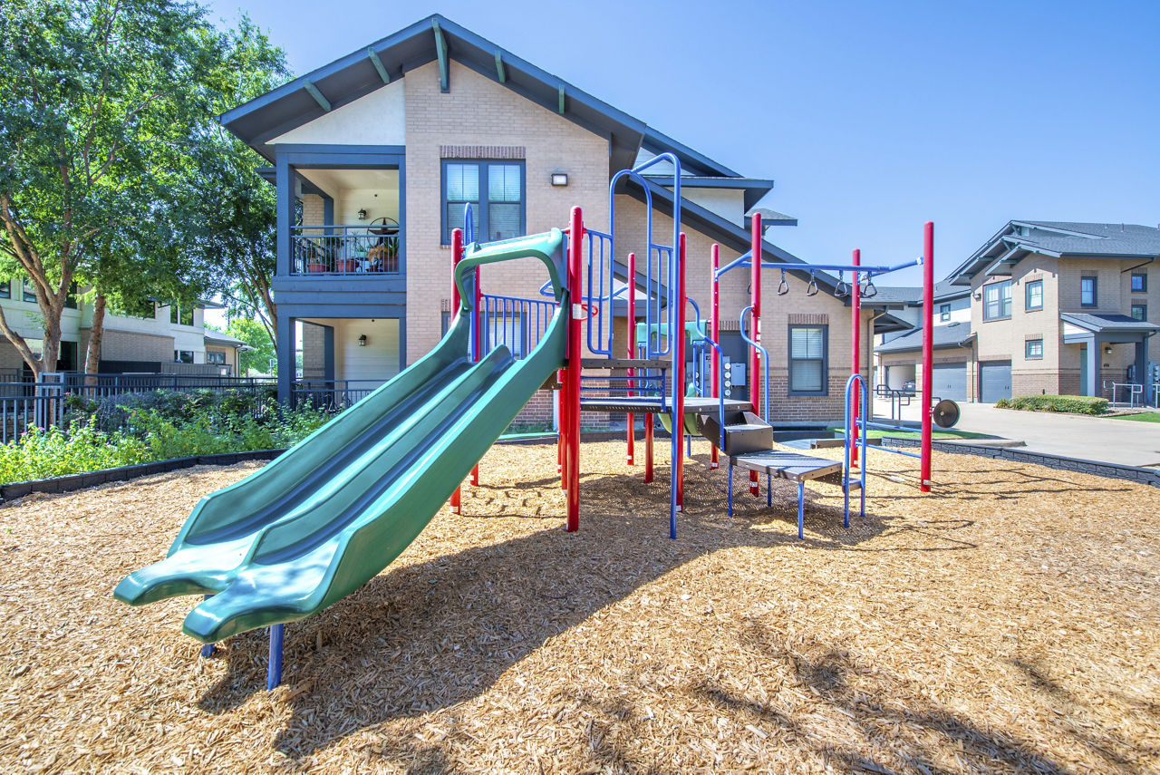 Creekside Townhomes photo 4