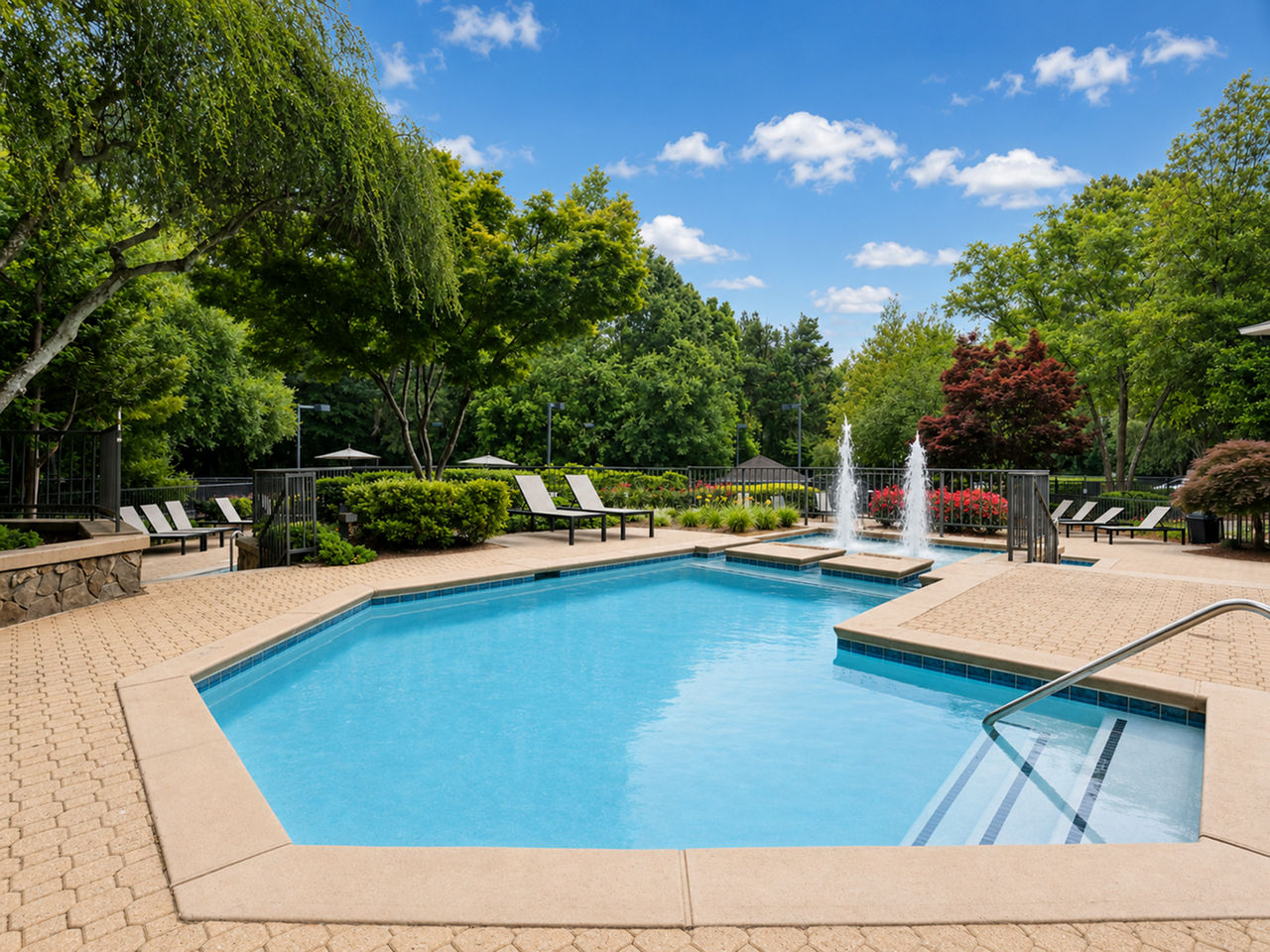 Avana Court photo 3