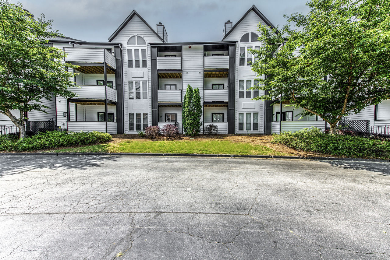 Avana Dunwoody photo 3