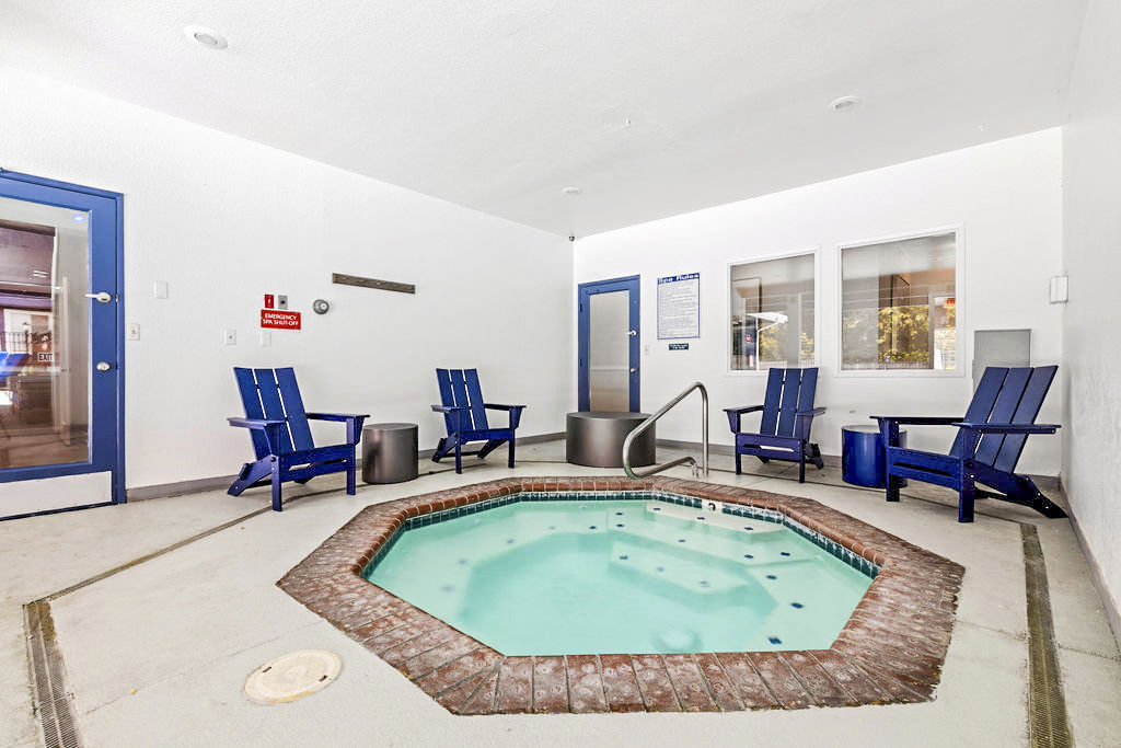 Avana Chestnut Hills photo 2