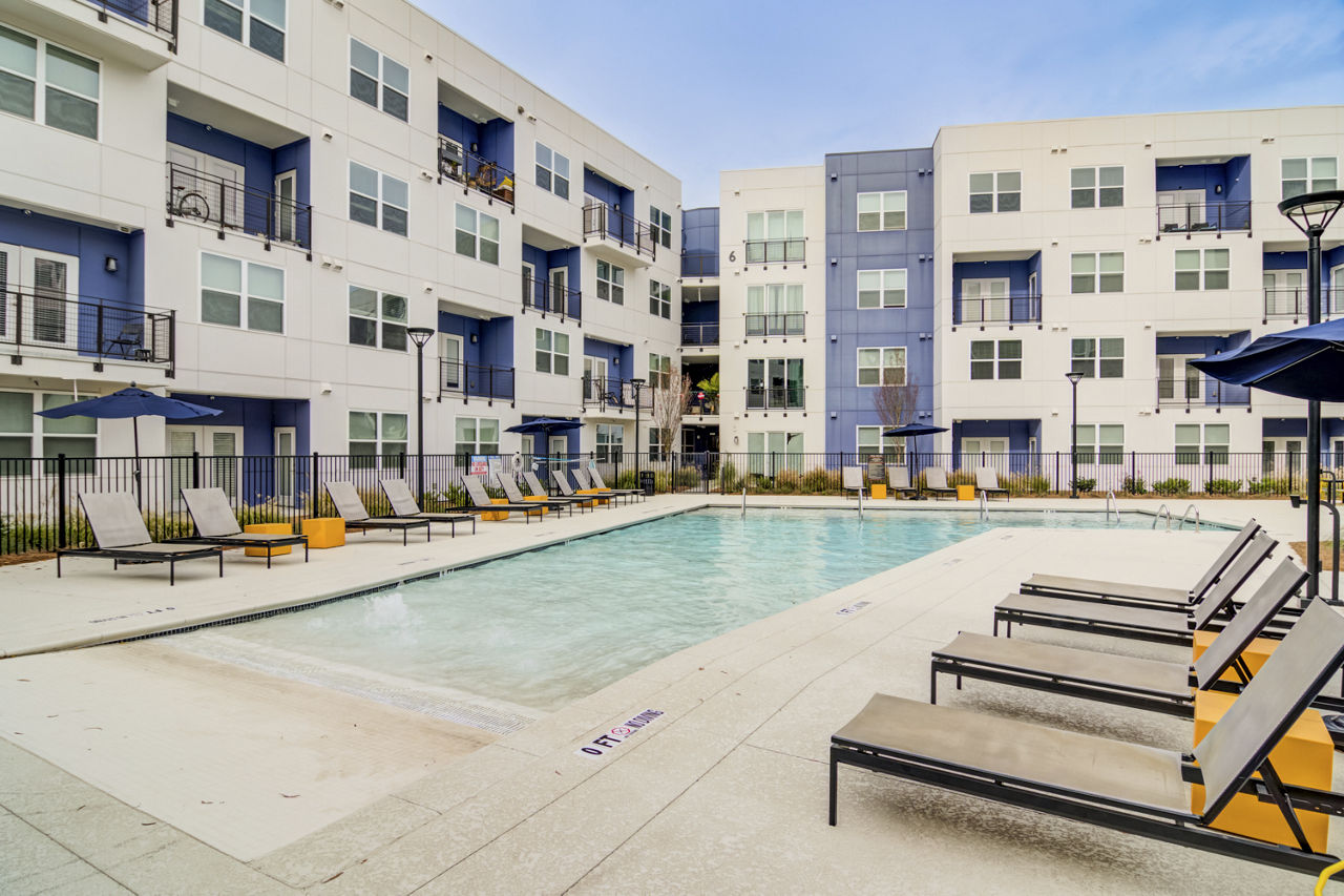 Marchon Apartments photo 2