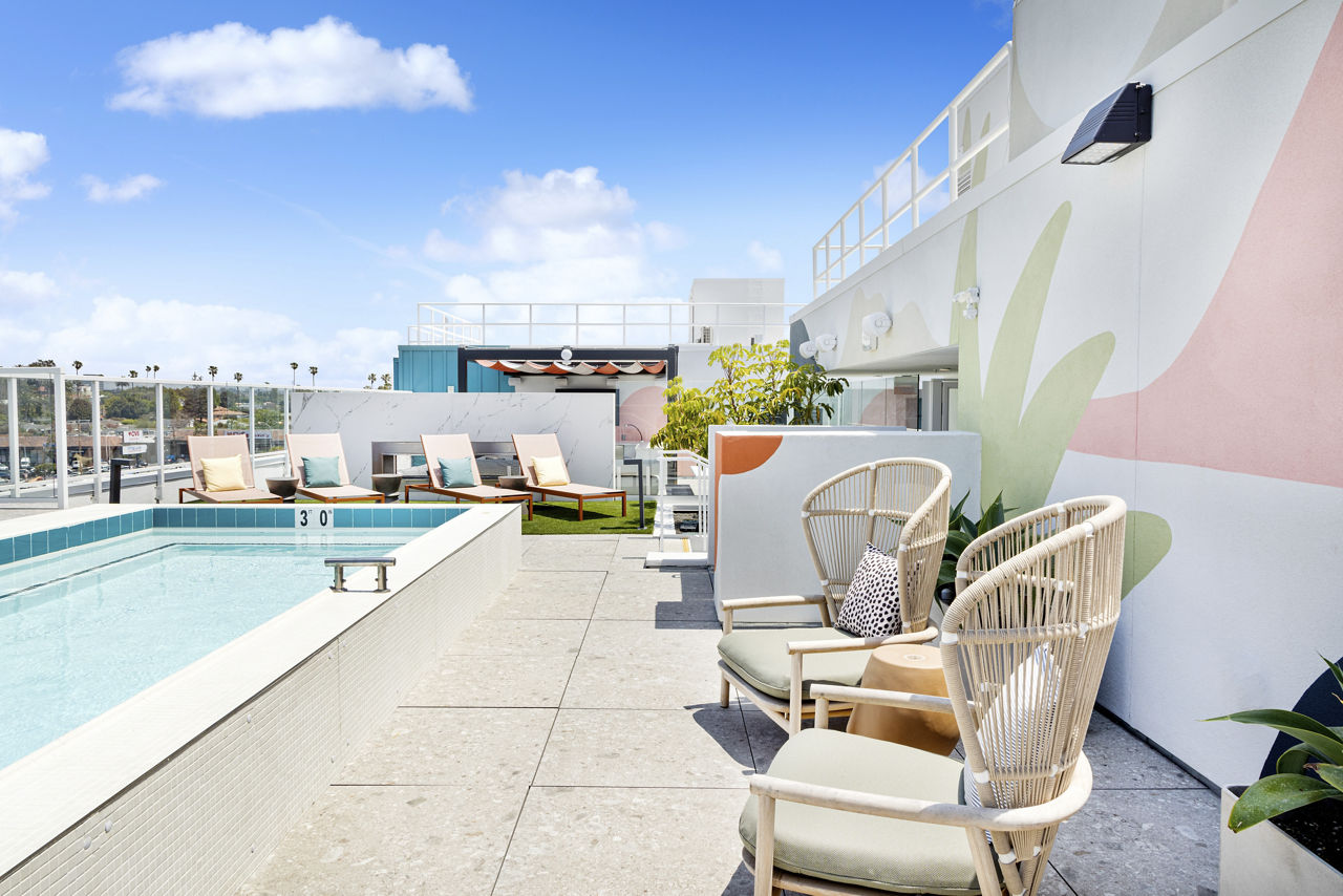 The Charlie Mar Vista photo 2