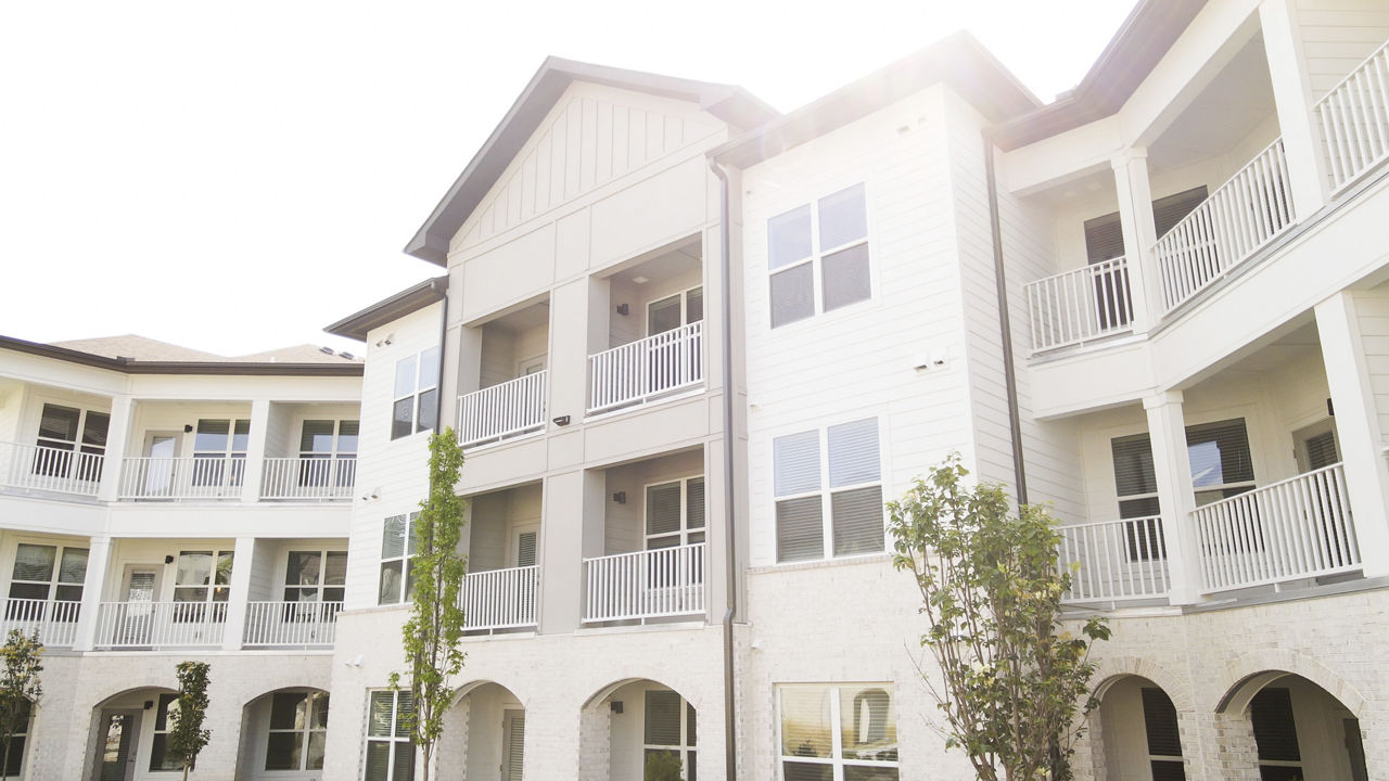 The Ravelle at Ridgeview Apartments photo 2
