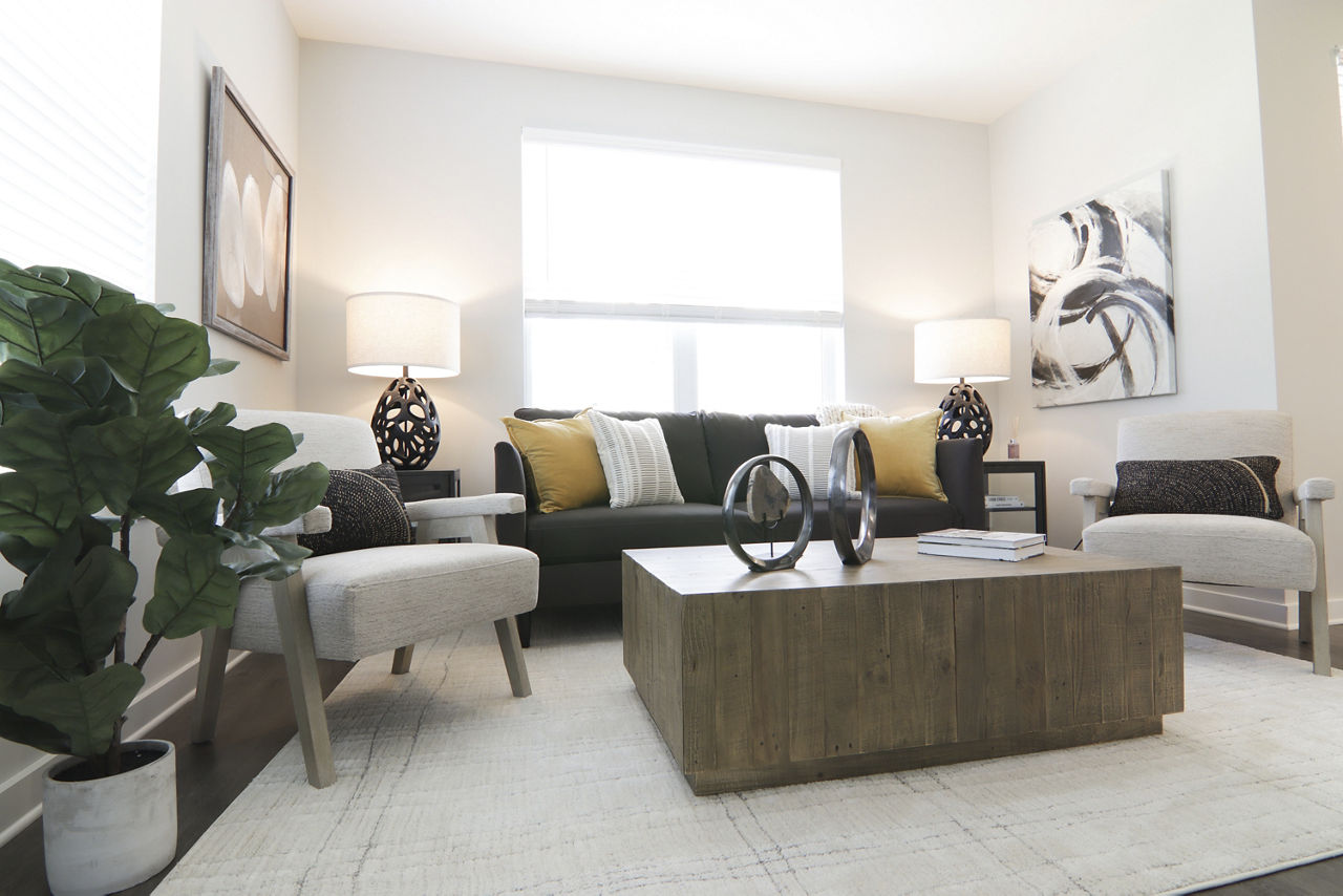 The Ravelle at Ridgeview Apartments photo 3