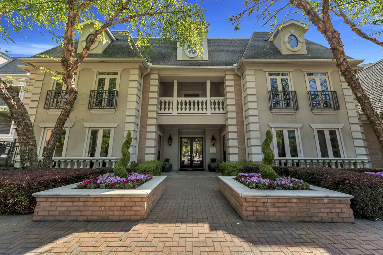 Renaissance at Preston Hollow photo 2