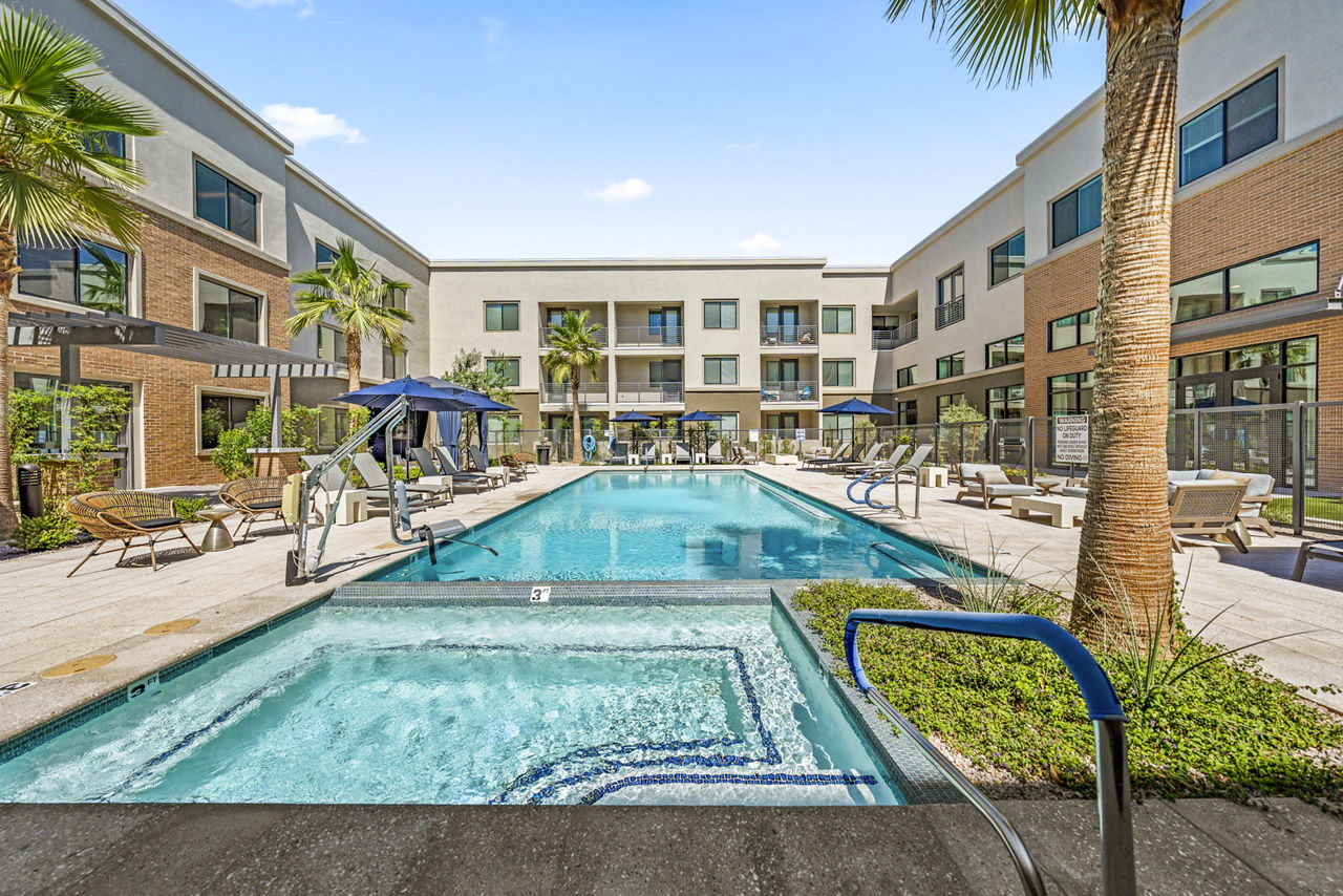 Overture Arcadia 55+ Active Adult Apartments photo 2