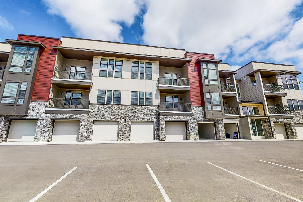 Residences at Echelon photo 3