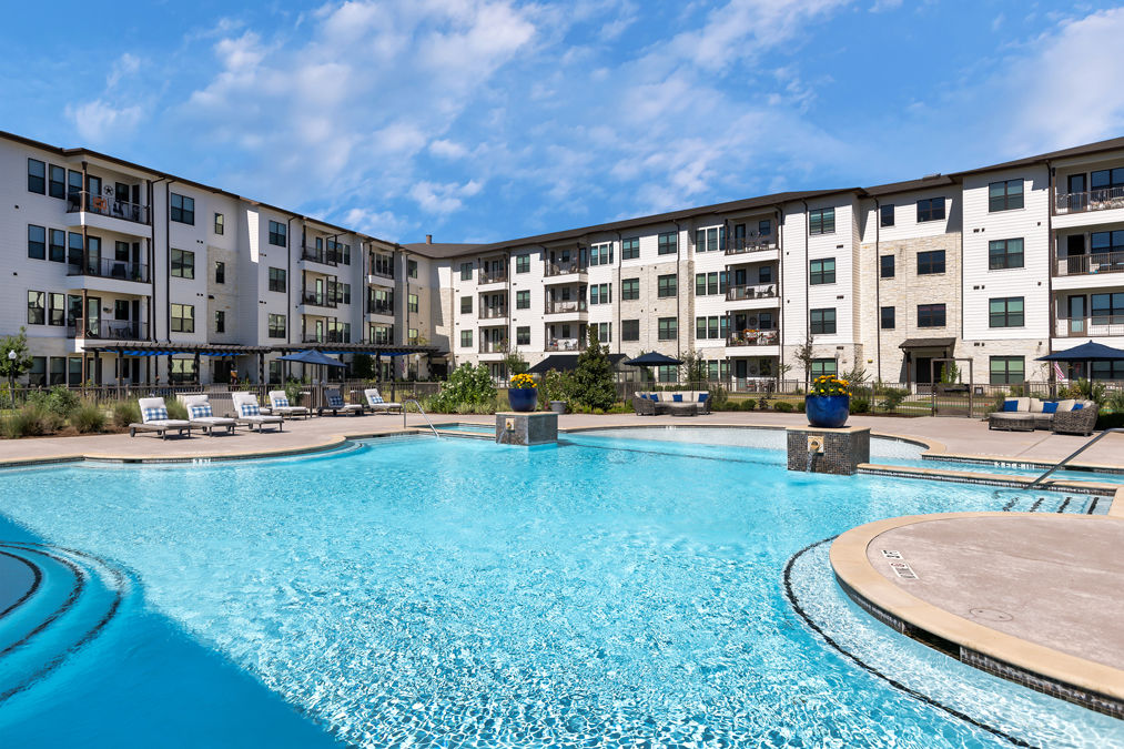 Ivy Point Cypress photo 4