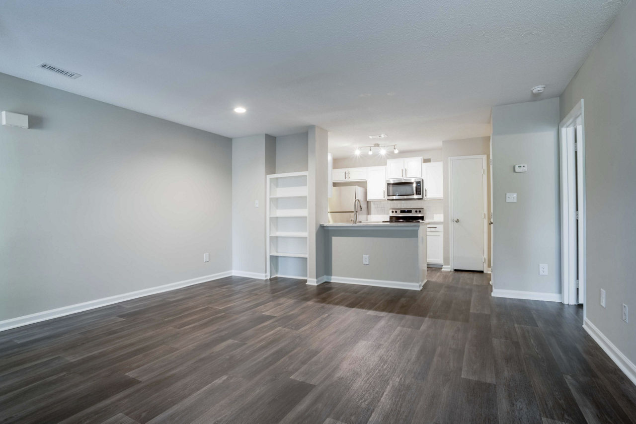 North Forest Apartments photo 4