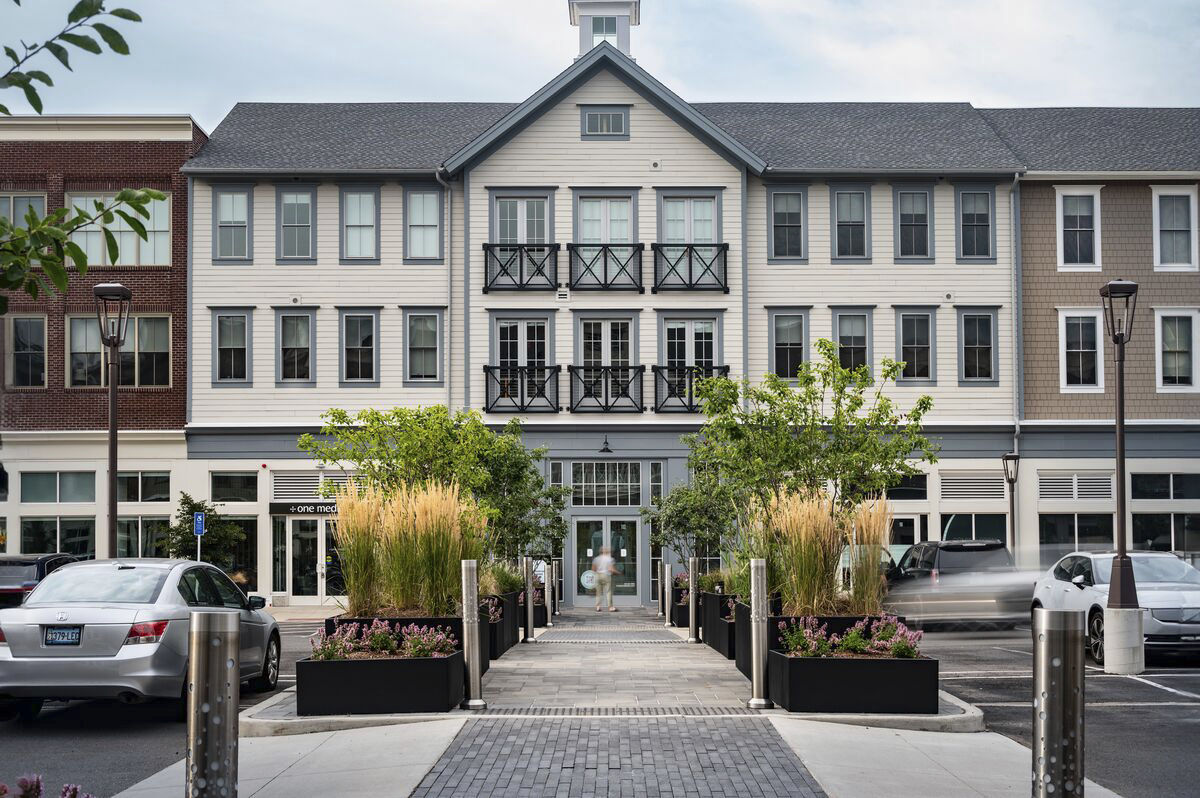 Darien Commons Residences photo 2