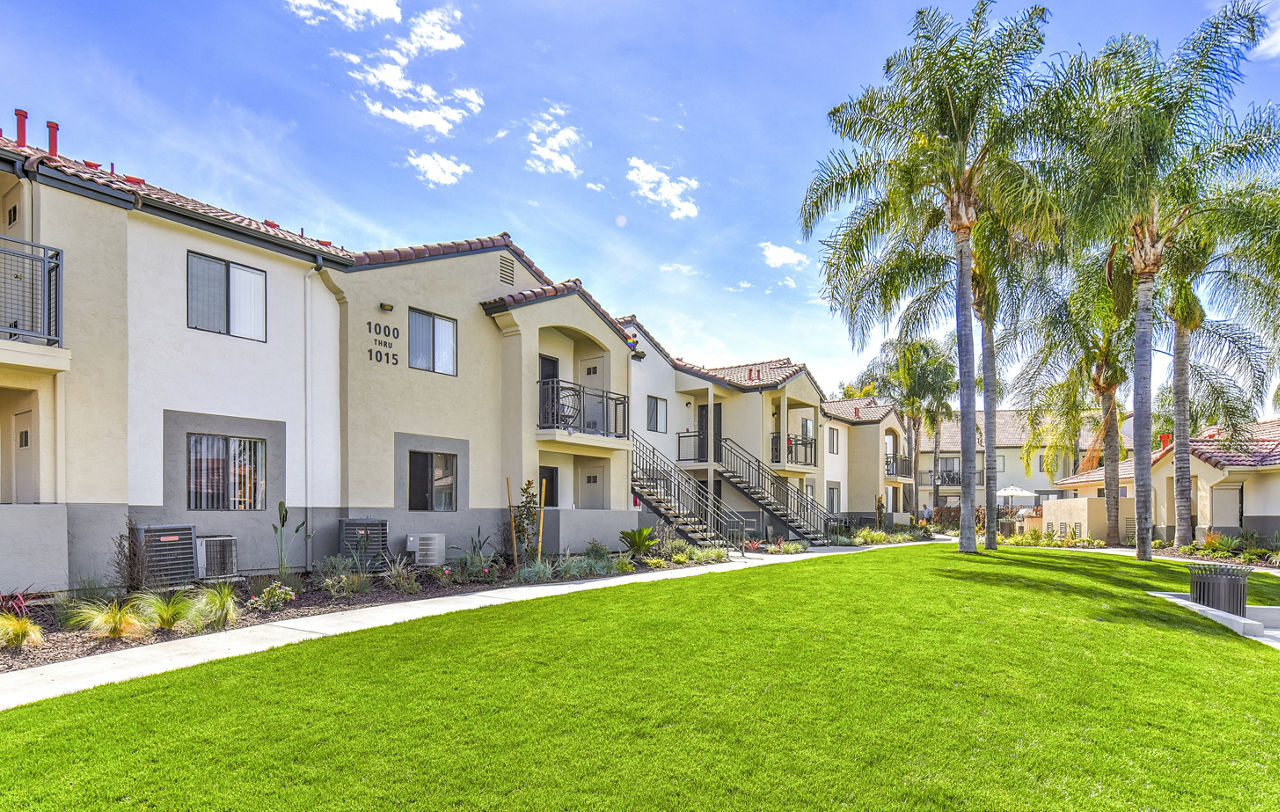 Altair Apartment Homes photo 3
