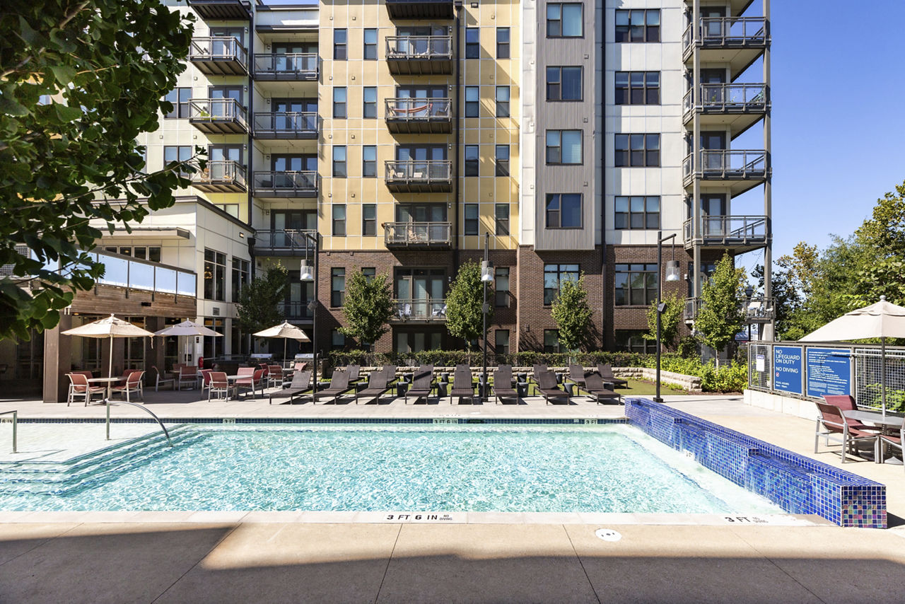 River House Apartments photo 3