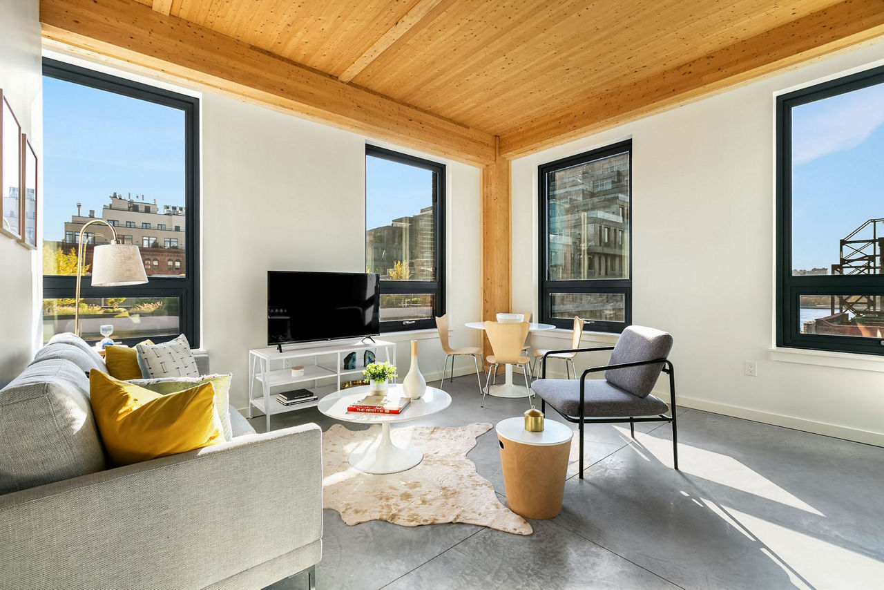 360 Wythe Avenue photo 3