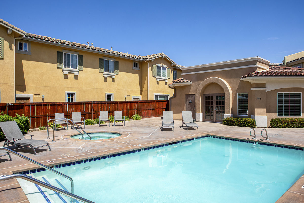 Jackson Pointe 111 photo 4