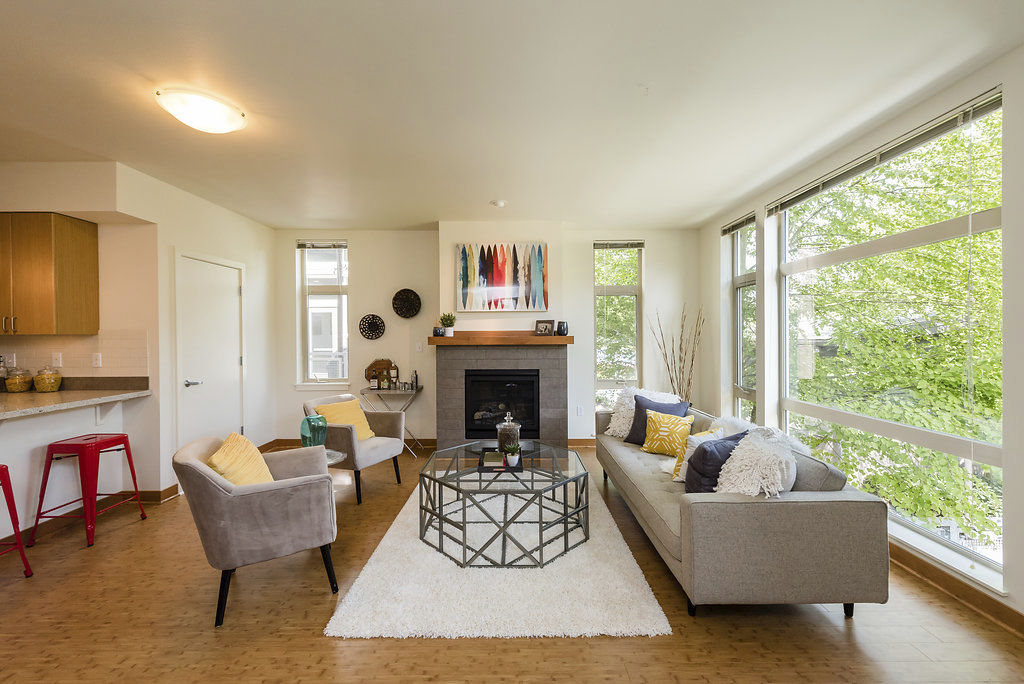 Thornton Place photo 5