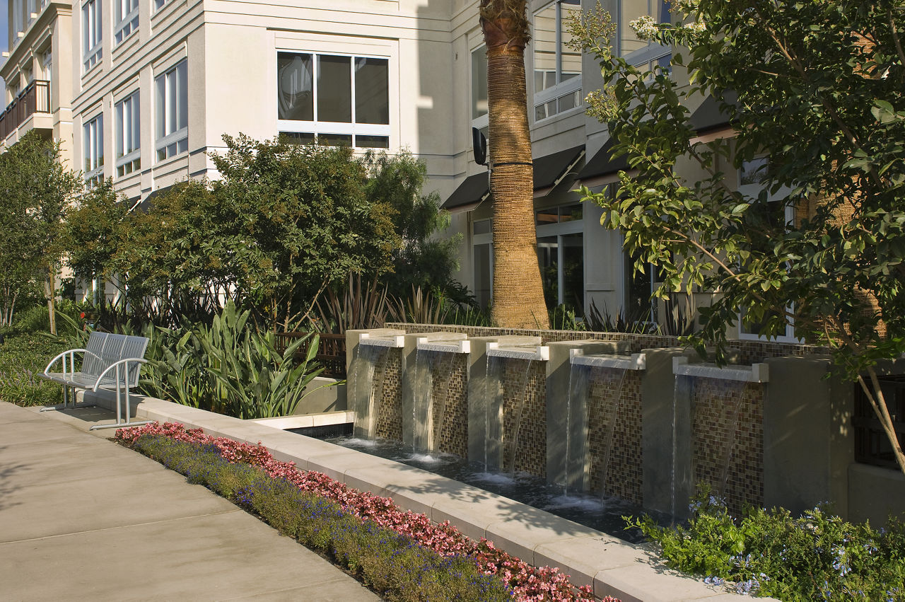 Broadstone Miracle Mile photo 3