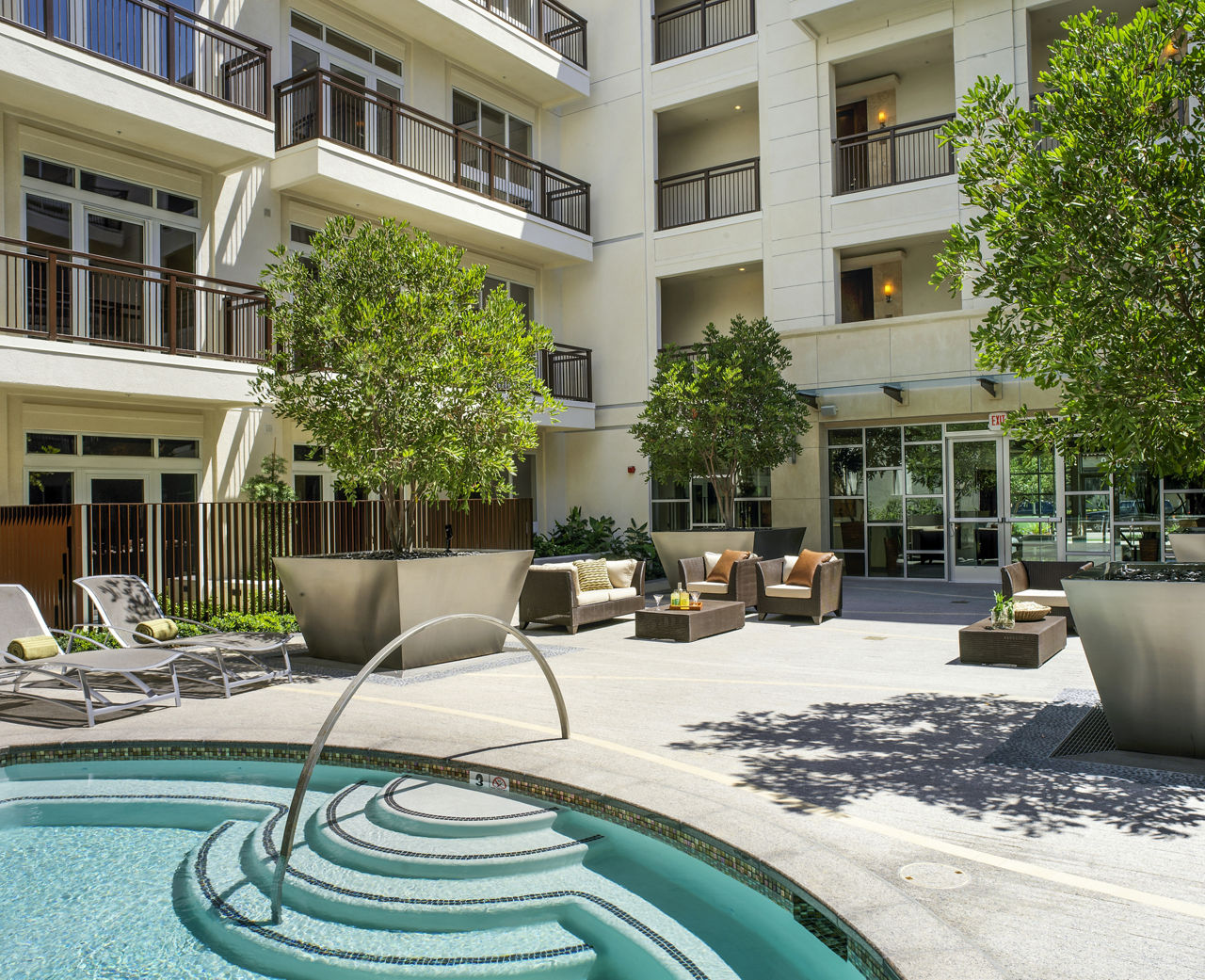 Broadstone Miracle Mile photo 5