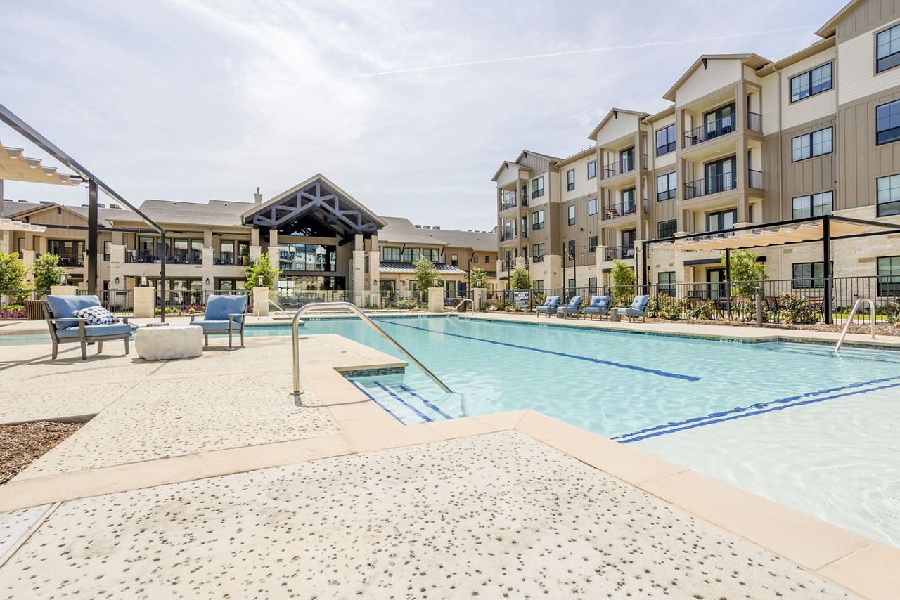 Cadence Creek at Towne Lake 55+ Active Adult Community photo 3