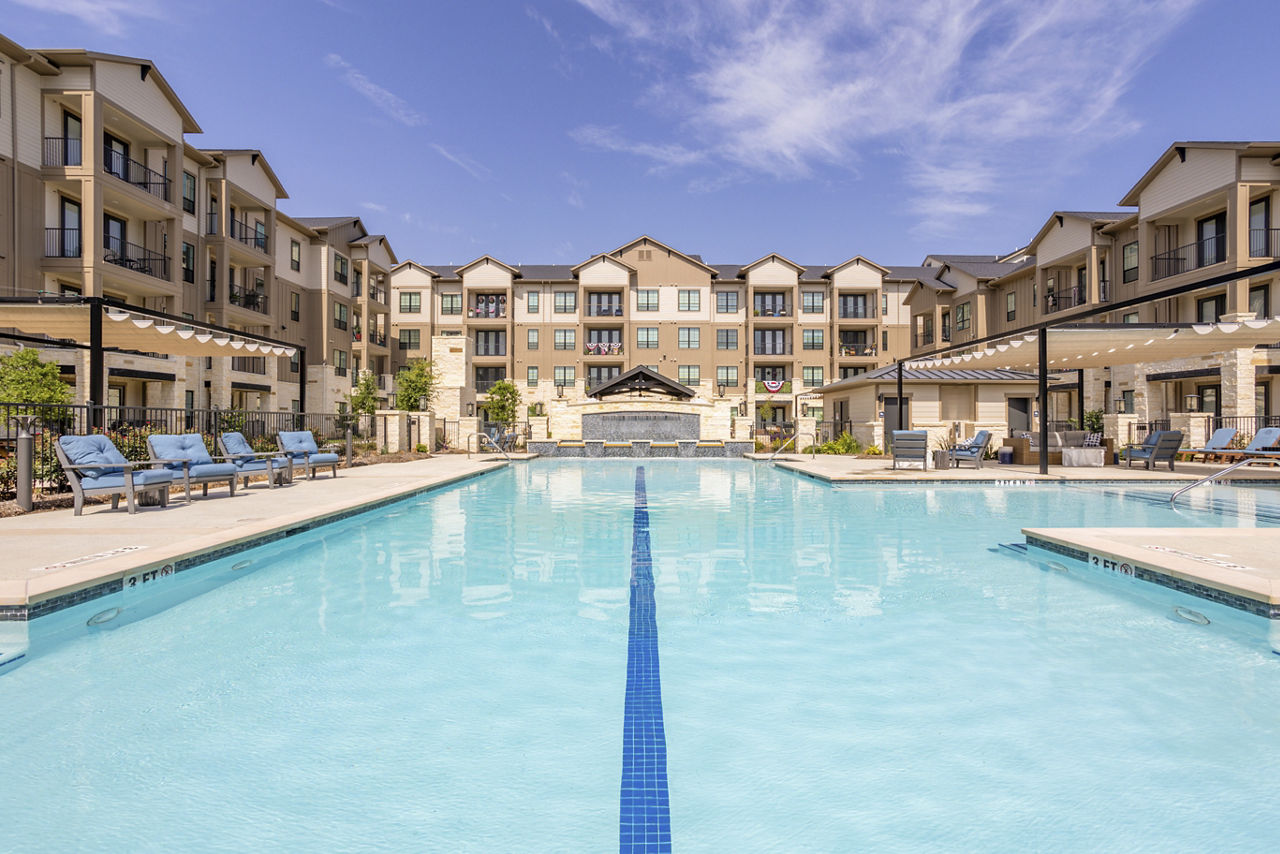 Cadence Creek at Towne Lake 55+ Active Adult Community photo 4