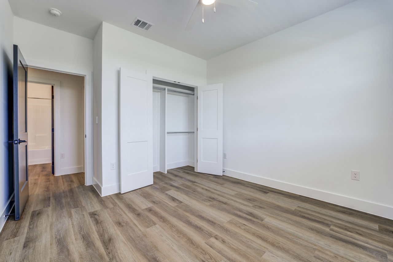 Escalon Townhomes photo 5