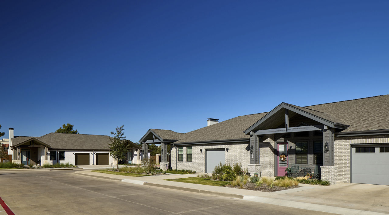 Avenida Carrollton photo 2
