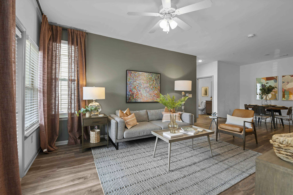 Pringle Square Apartments photo 5