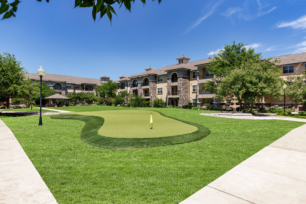 Aviva Fort Worth photo 2