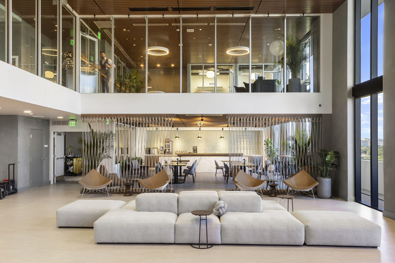 Grove Central Residences photo 2