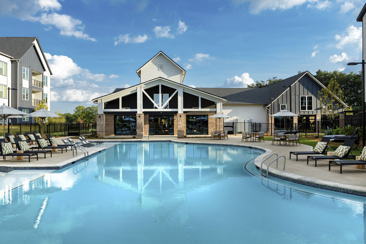 Elan Brookwood Apartments photo 4