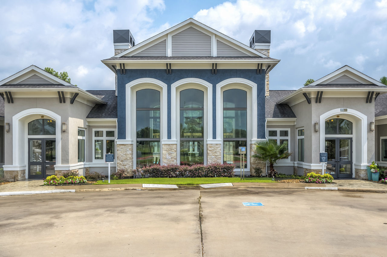 Palms at Cinco Ranch photo 3